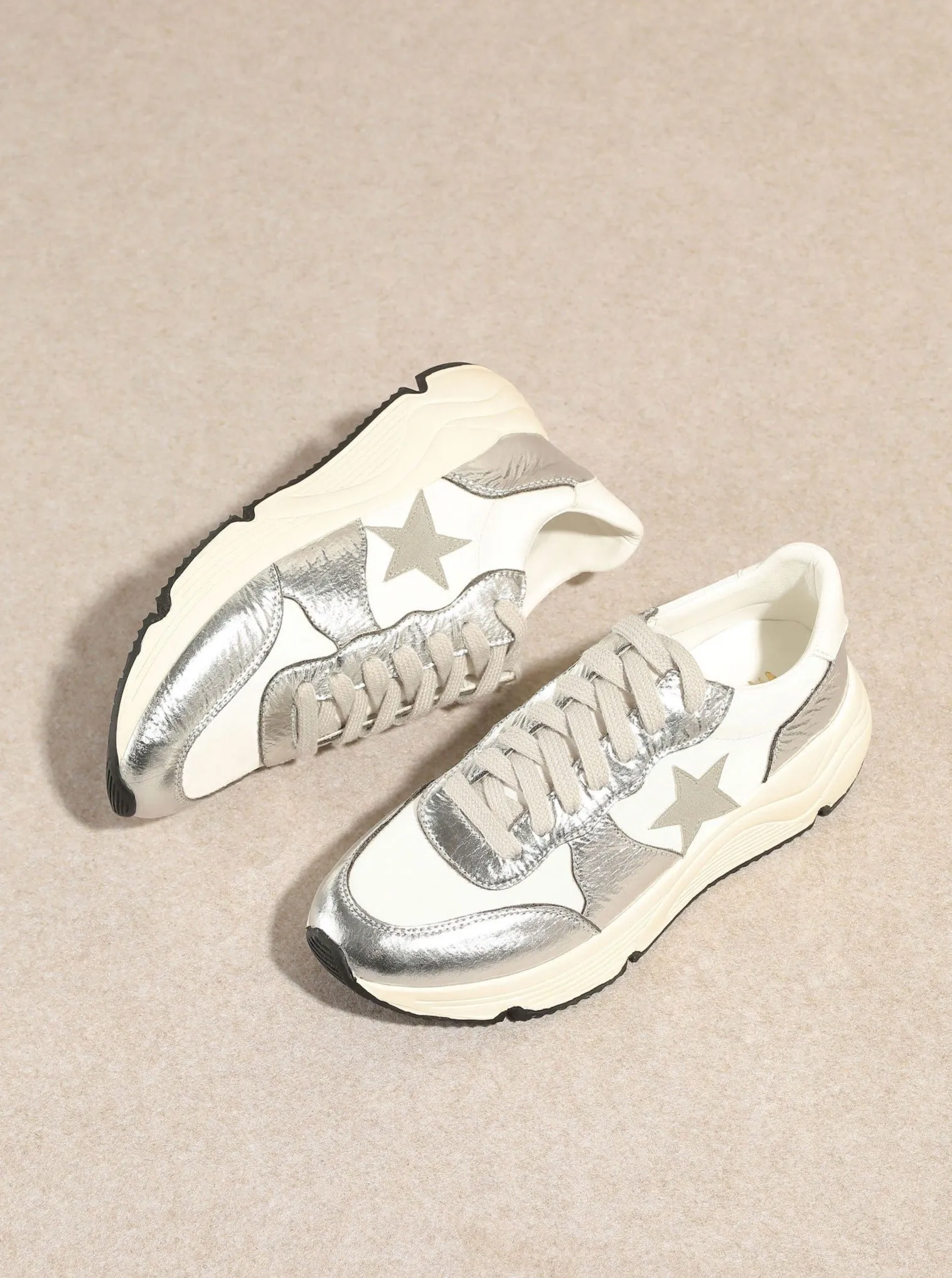 Cosmo Runner Sneaker