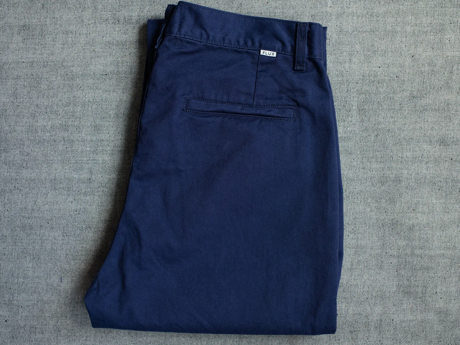 COURTLAND. LOOSE PANT. NAVY