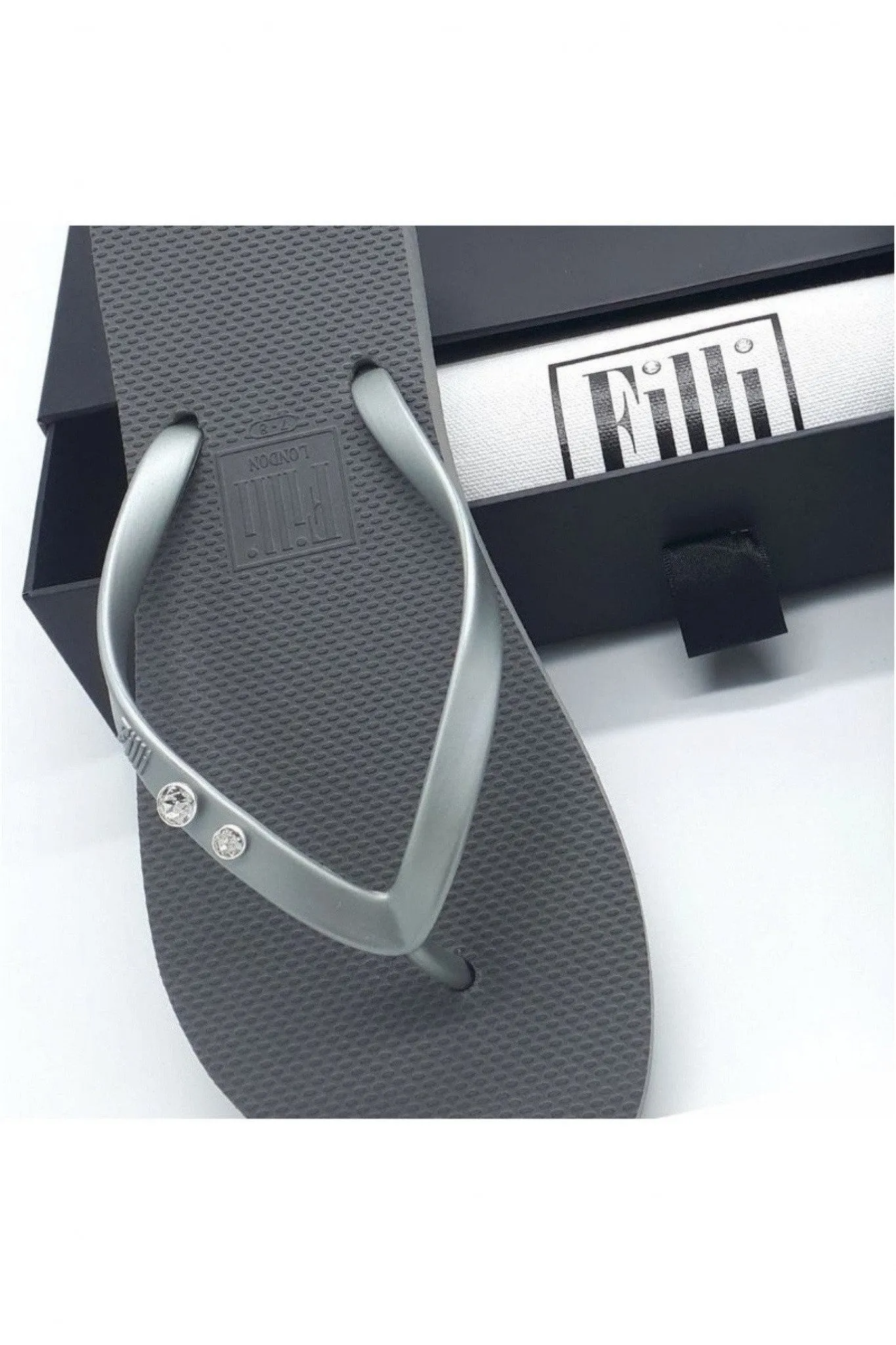 Filli London Crystal Diamond - Silver Luxury Flip Flops