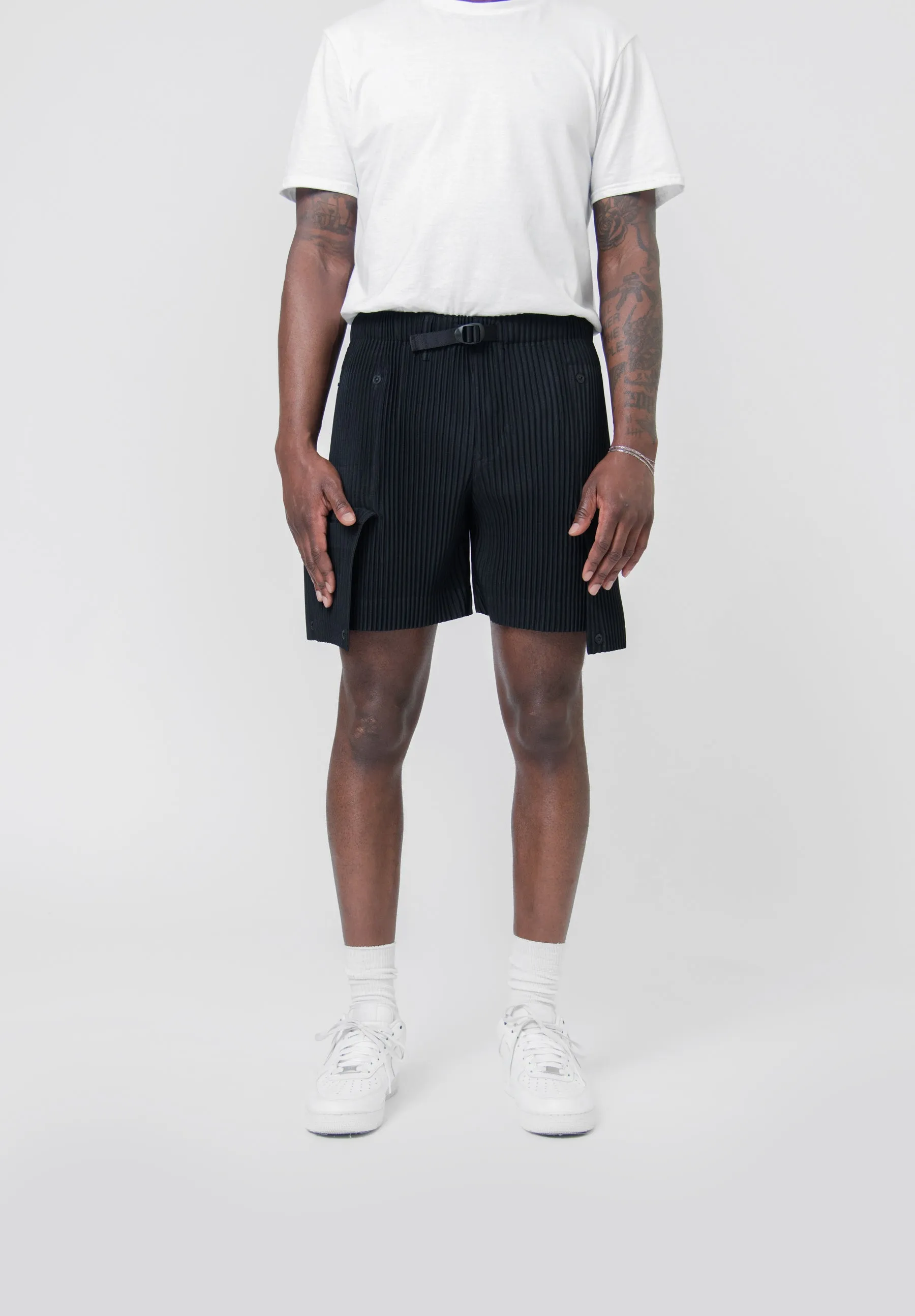 Flip Pleated Short Black JF174-15