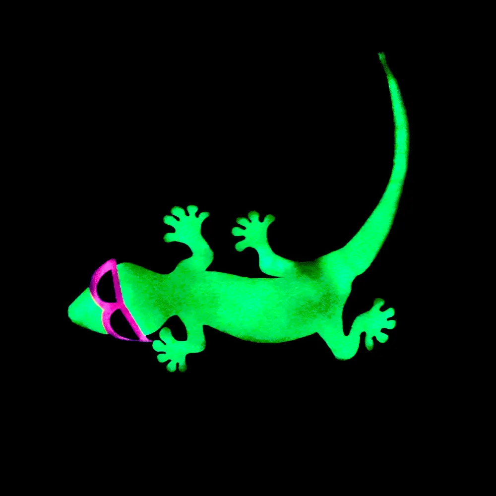 Gecko Tail Flip: Purple To Pink HYPERflash Tee