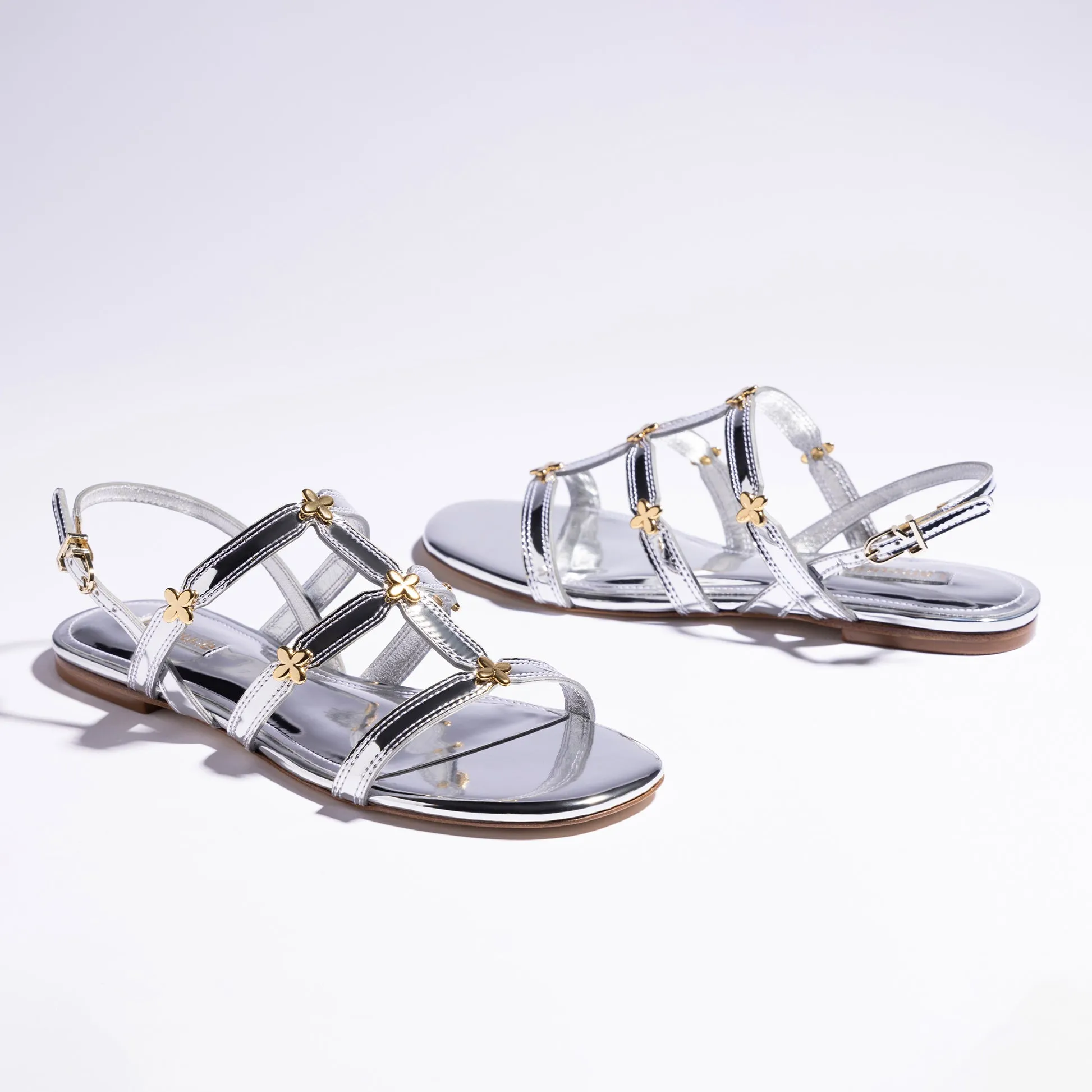 Harmony Flat Sandal In Silver Specchio