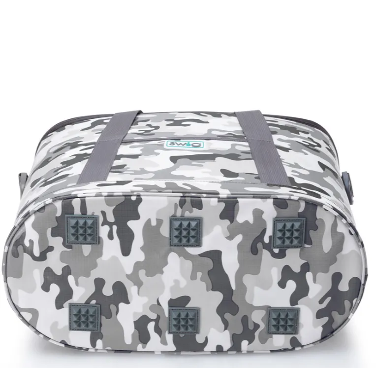 #K138 Incognito Camo Cooli Family Cooler