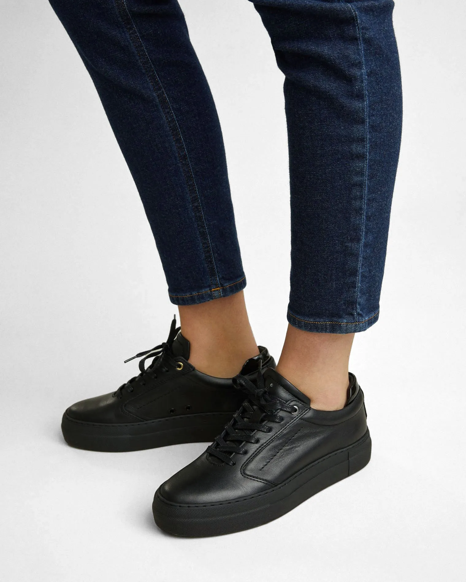 Lalibela Leather Sneaker