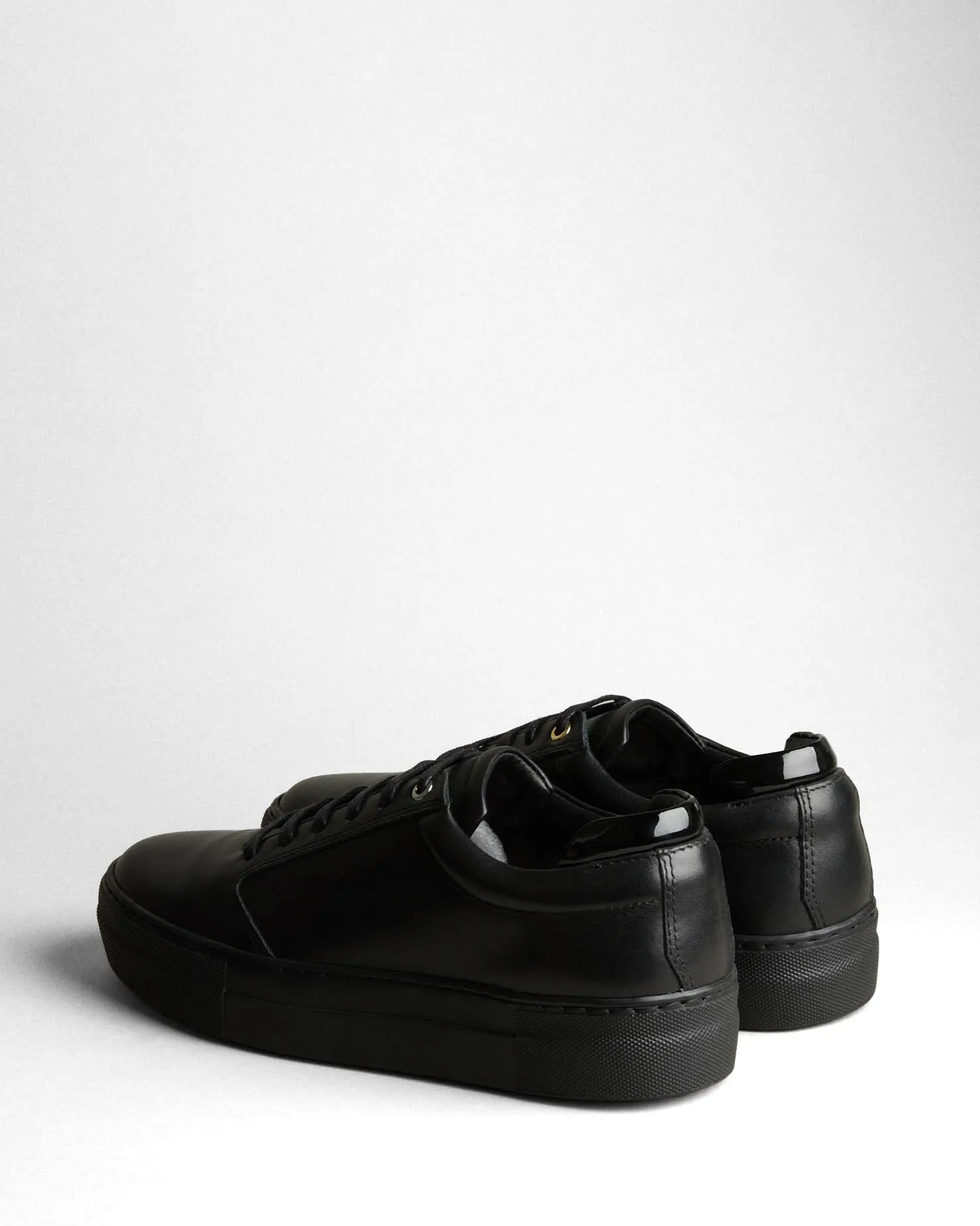 Lalibela Leather Sneaker