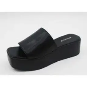 One Band Platform Sandal