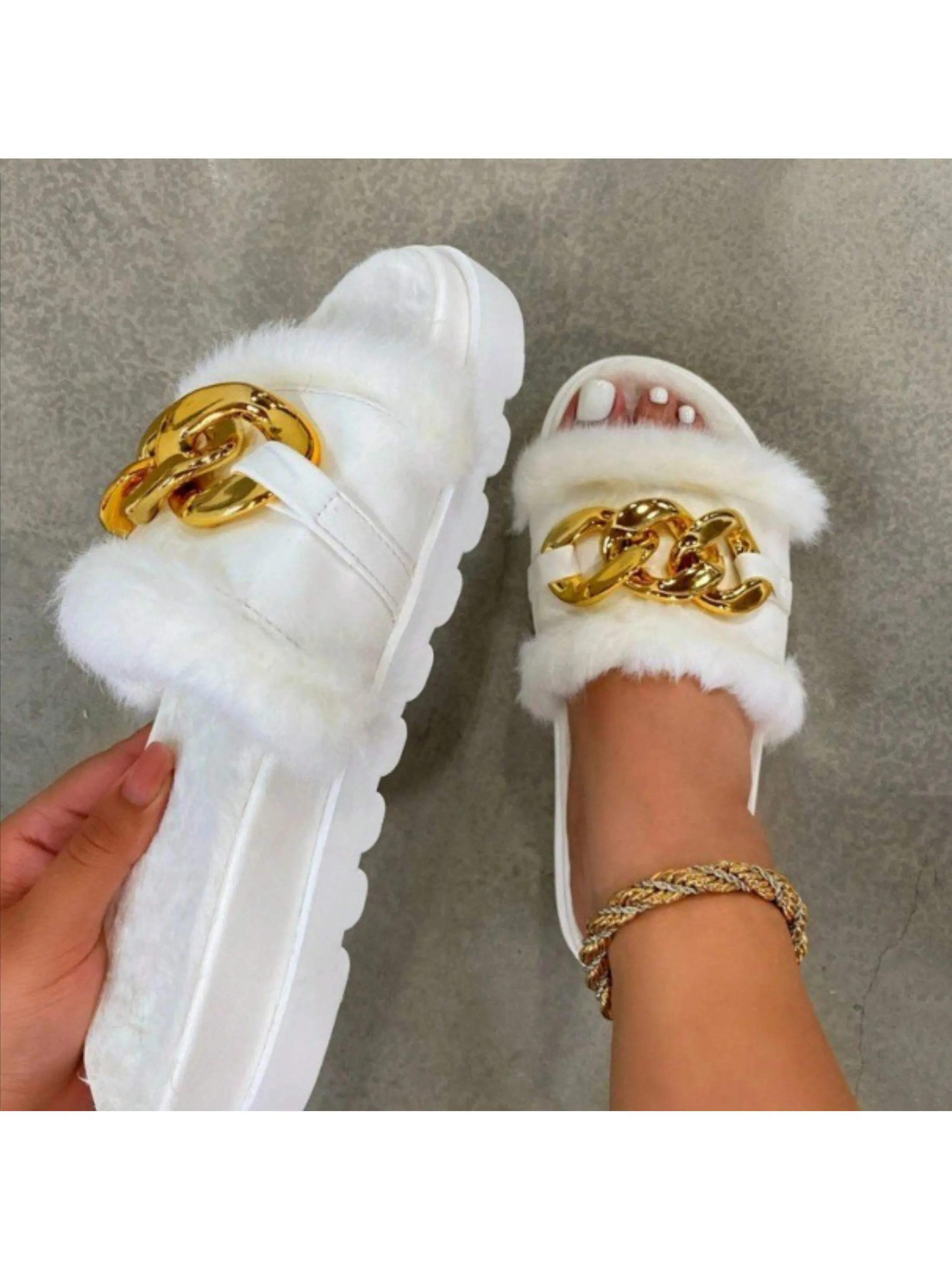 Winter Fashion Furry Fluffy Flat Slippers Women'S Open Toe Solid Color Sandals Metallic Chain Outdoor Casual Shoes