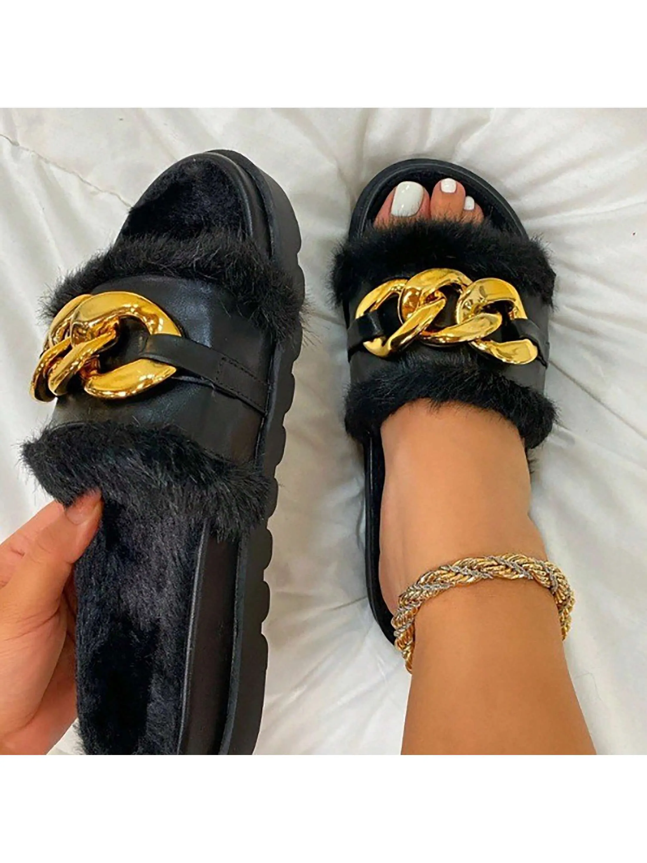 Winter Fashion Furry Fluffy Flat Slippers Women'S Open Toe Solid Color Sandals Metallic Chain Outdoor Casual Shoes